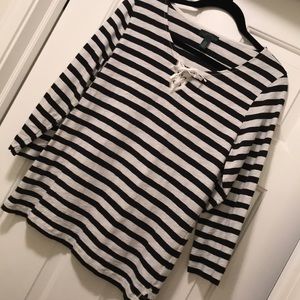Striped quarter sleeve tee